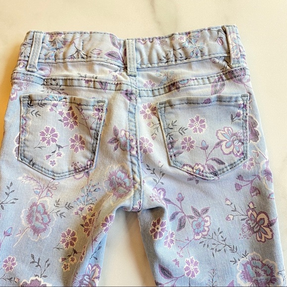 Gap Kids Girl’s Floral Super Skinny Jeans - Picture 5 of 8